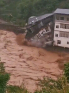 Read more about the article Rain-Swollen River Washed Away Three-Storey House