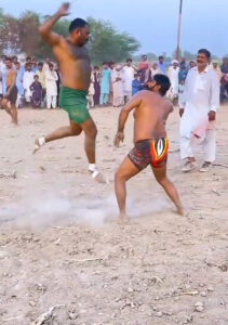 Read more about the article Weird Pakistani Sport Based On Two Grown Men Slapping Each Other Goes Viral