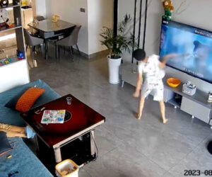 Young Boy Smashes TV Screen When His Favourite Cartoon Gets Interrupted