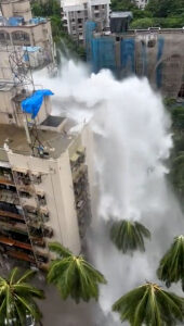 Read more about the article Pipe Burst Shoots Water More Than 70 Feet Into The Air In India