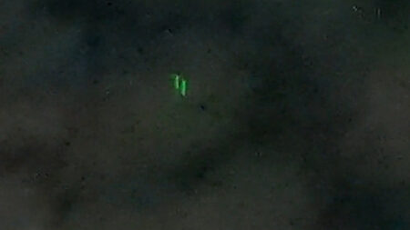 Read more about the article Mysterious Glowing Object Hovering In The Sky For Hours Sparks Alien Debates