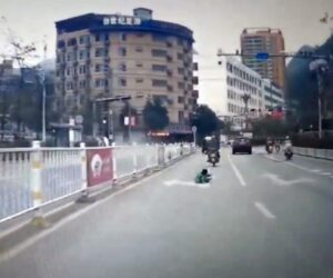  Reckless Dad Loses Son In The Middle Of Traffic While Riding A Motorcycle