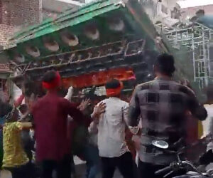 DJ Equipment And Huge Speakers Detach From Truck And Fall On People Dancing