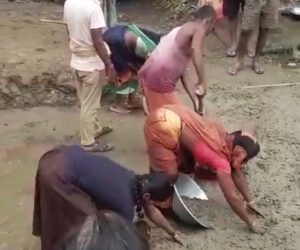 Villagers Steal Concrete After Street Workers Lay New Road